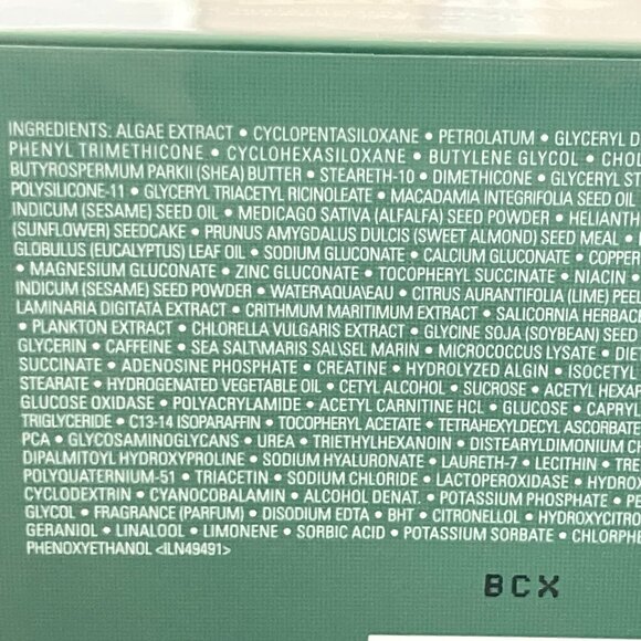 LA MER The Moisturizing Soft Cream 2 oz + Free Bonus - Picture 4 of 4